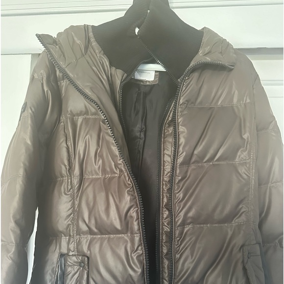 Winter markdown by BCBG PUFFER , new in brown and double zipper - Picture 2 of 4